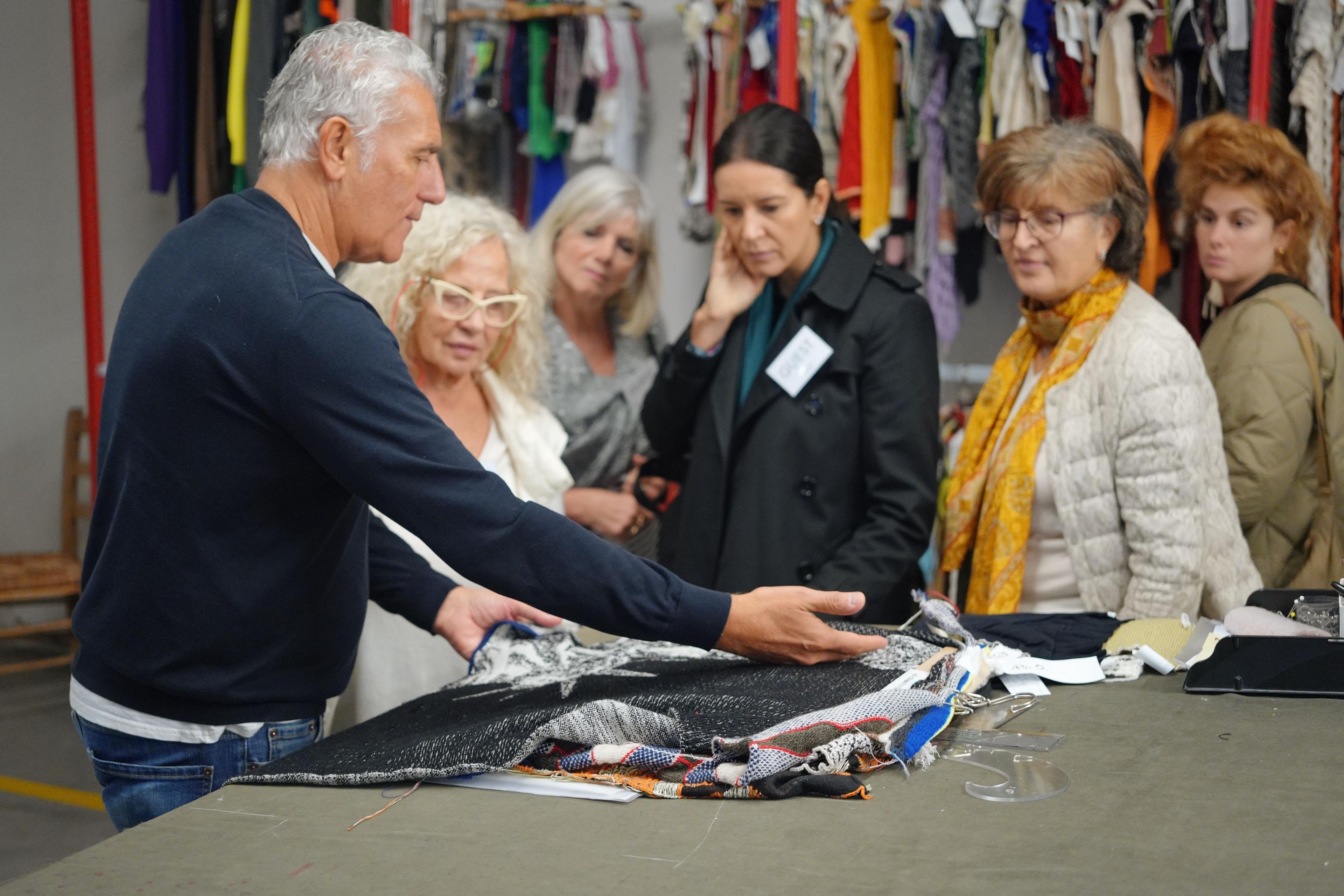 OTB conferma e rafforza il suo impegno per mostrare il dietro le quinte del lusso Made in Italy, aderendo per il secondo anno consecutivo ad ApritiModa, l’iniziativa nazionale che permette al pubblico di esplorare i luoghi e le aziende simbolo della moda italiana